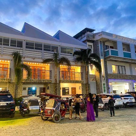 Pacific Waves Inn Baler Exteriér fotografie