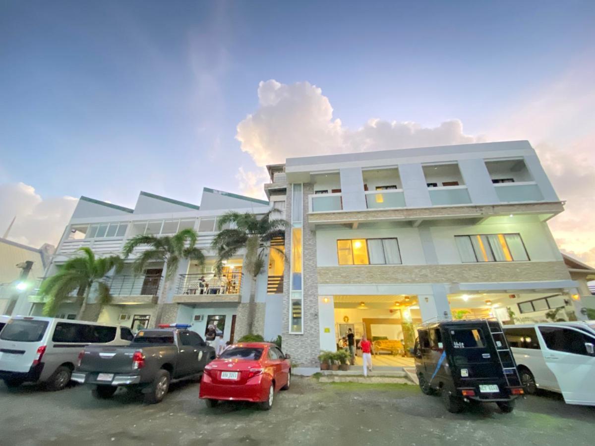 Pacific Waves Inn Baler Exteriér fotografie